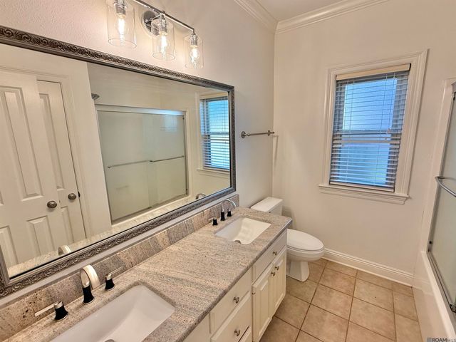 10721 Hillmont Ave, Baton Rouge, LA 70810