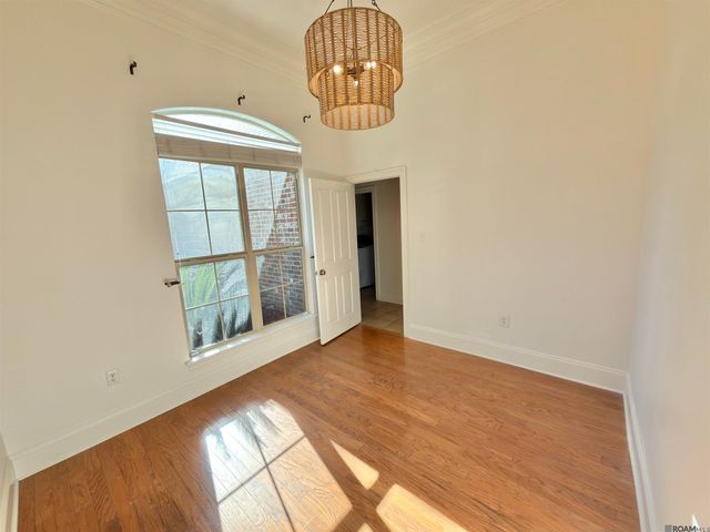 10721 Hillmont Ave, Baton Rouge, LA 70810