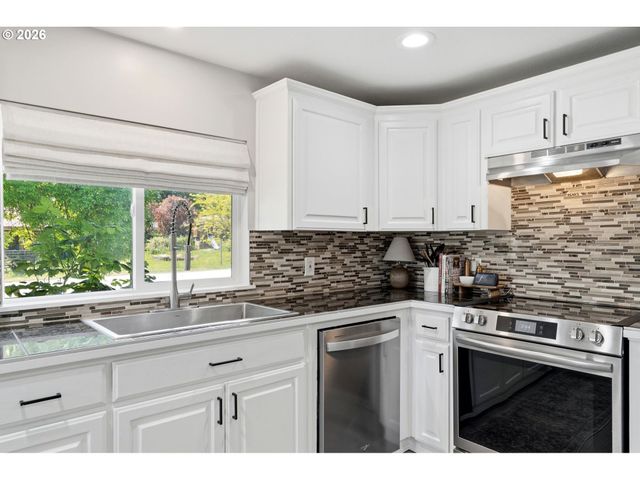 31020 Sw UNGER Rd, Cornelius, OR 97113
