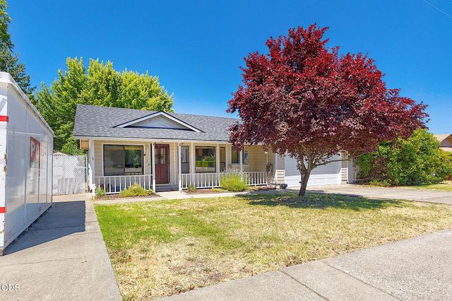 1609 Leonard Road, Grants Pass, OR 97527