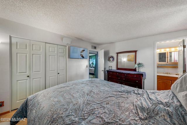7800 E Joshua Place, Tucson, AZ 85730