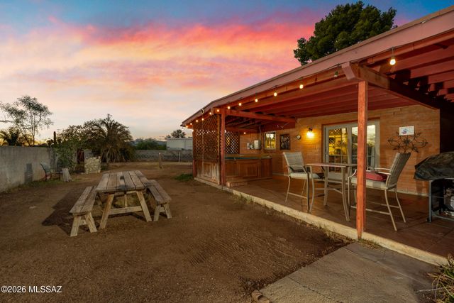 7800 E Joshua Place, Tucson, AZ 85730