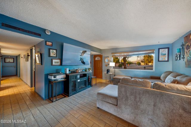7800 E Joshua Place, Tucson, AZ 85730