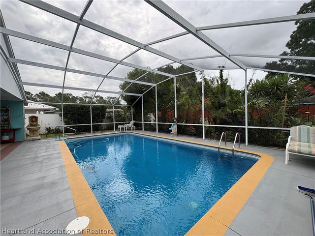 407 Maravilla Avenue, Sebring, FL 33875