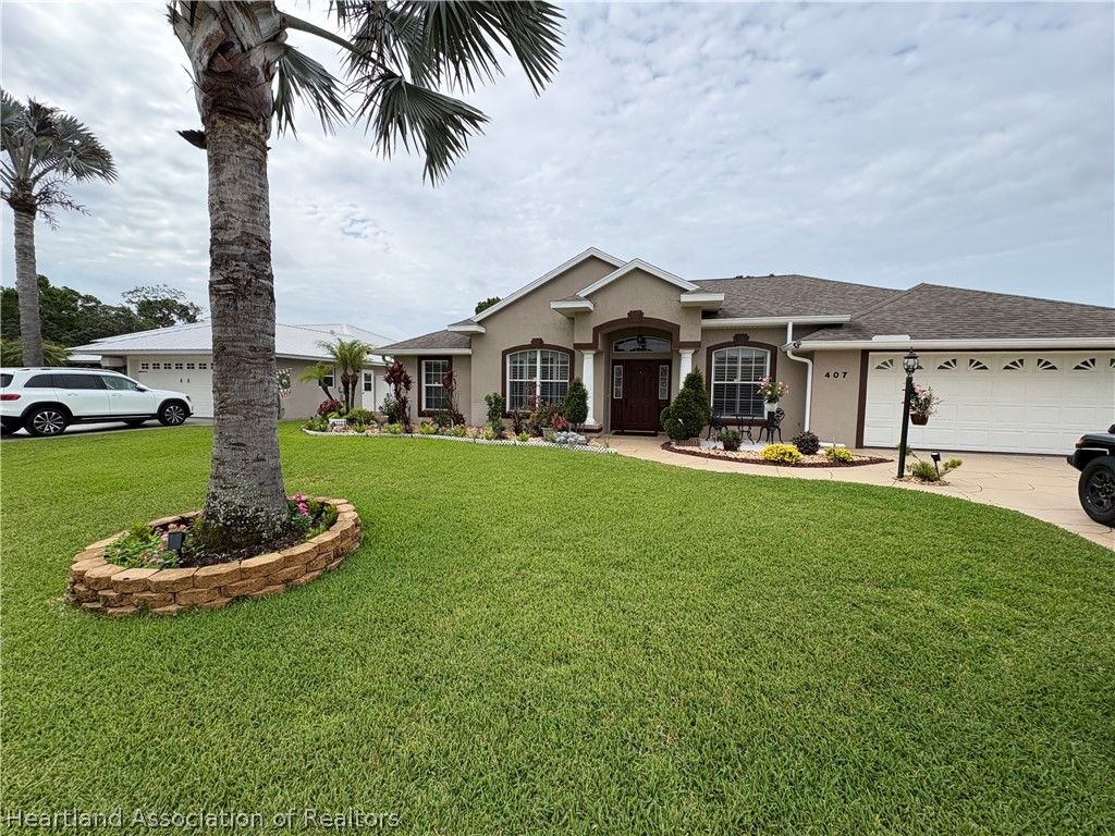 407 Maravilla Avenue, Sebring, FL 33875