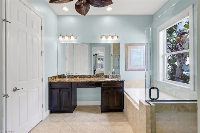 9090 Limestone LN, Naples, FL 34120