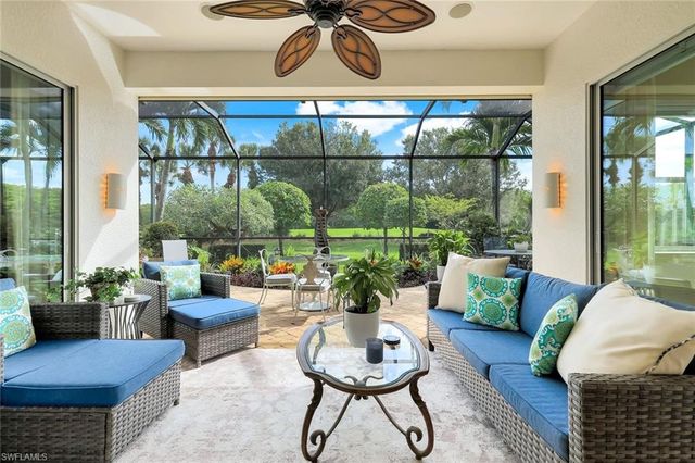 9090 Limestone LN, Naples, FL 34120