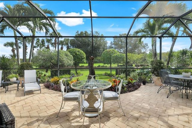 9090 Limestone LN, Naples, FL 34120