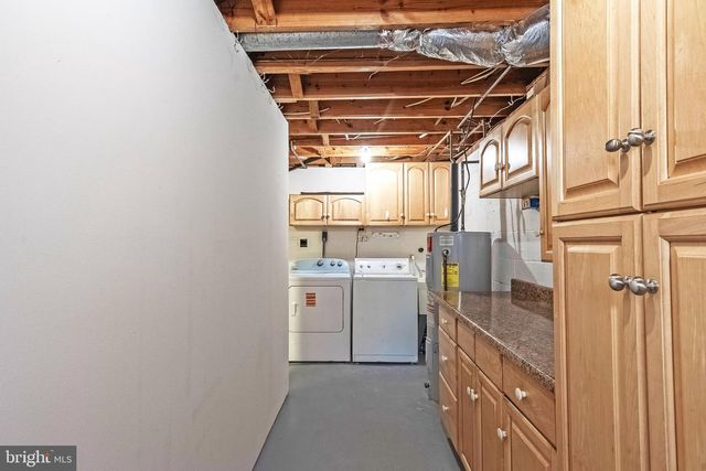 13715 SMALLWOOD CT, Chantilly, VA 20151