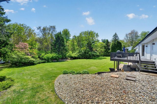 17202 Pencross Drive, Granger, IN 46530