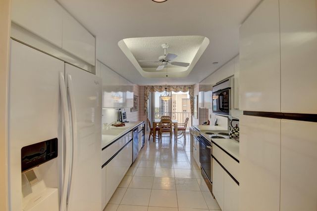 3210 S Ocean Boulevard 903, Highland Beach, FL 33487