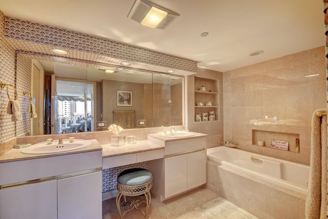 3210 S Ocean Boulevard 903, Highland Beach, FL 33487