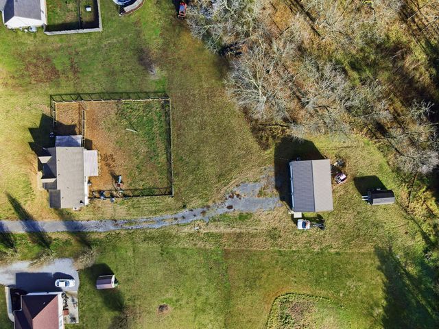 30 Smokey Cir, Petersburg, TN 37144