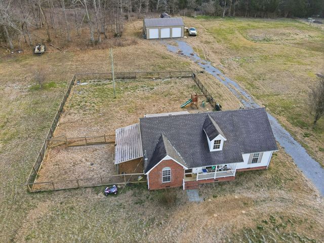 30 Smokey Cir, Petersburg, TN 37144