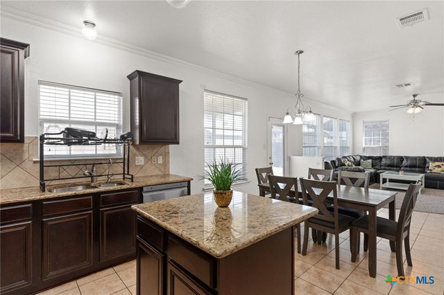 5012 Bridgewood Drive, Killeen, TX 76549