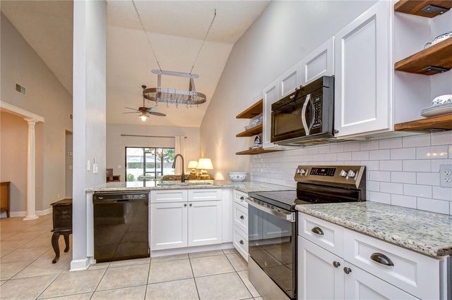 2512 WRENCREST CIRCLE, Valrico, FL 33596
