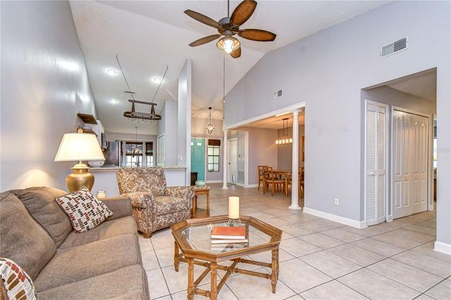 2512 WRENCREST CIRCLE, Valrico, FL 33596