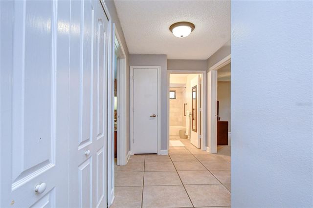2512 WRENCREST CIRCLE, Valrico, FL 33596