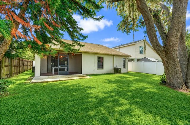 2512 WRENCREST CIRCLE, Valrico, FL 33596