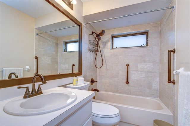 2512 WRENCREST CIRCLE, Valrico, FL 33596