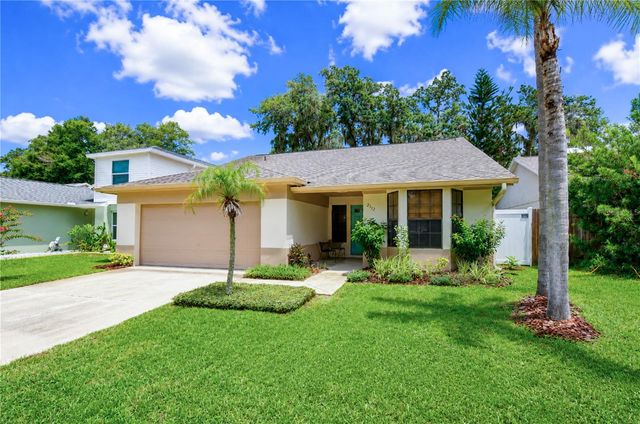 2512 WRENCREST CIRCLE, Valrico, FL 33596