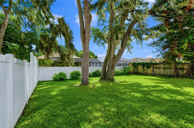 2512 WRENCREST CIRCLE, Valrico, FL 33596