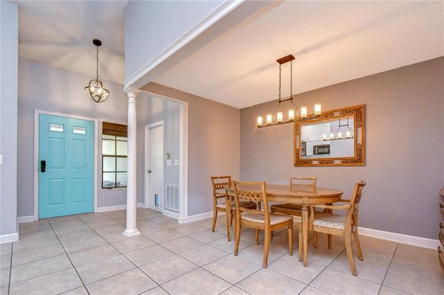 2512 WRENCREST CIRCLE, Valrico, FL 33596