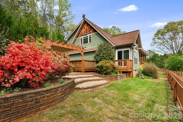 2011 Edgerton Road, Mill Spring, NC 28756