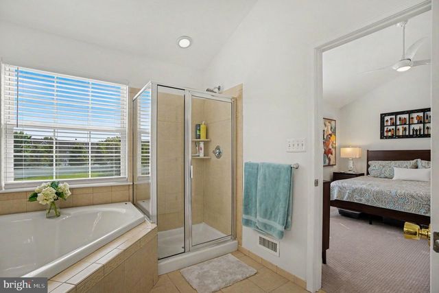 2109 TREVI CT, Philadelphia, PA 19145