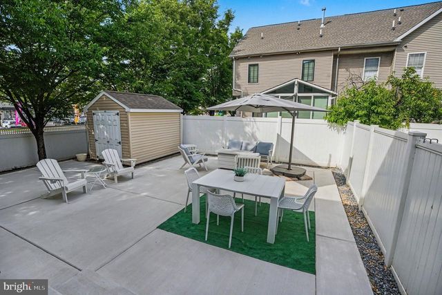 2109 TREVI CT, Philadelphia, PA 19145