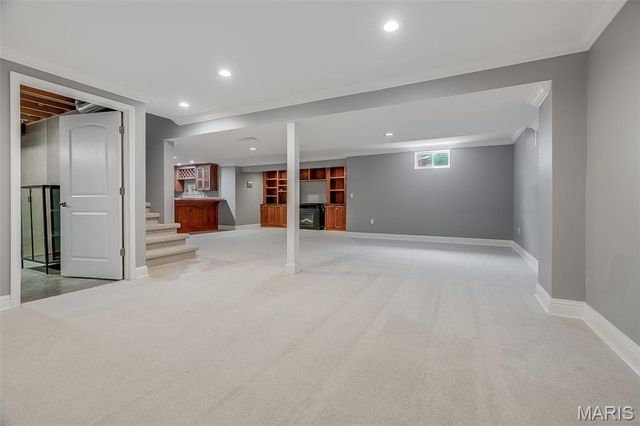 160 Oaklawn Drive, Glen Carbon, IL 62034