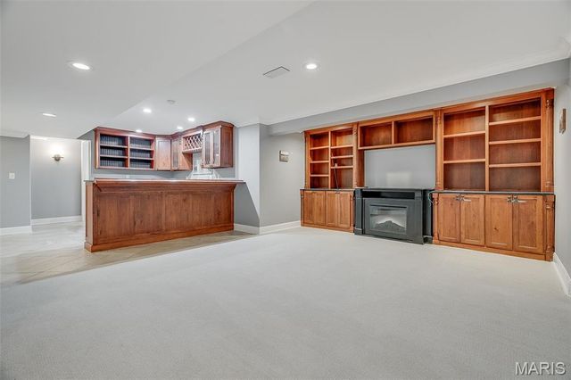 160 Oaklawn Drive, Glen Carbon, IL 62034