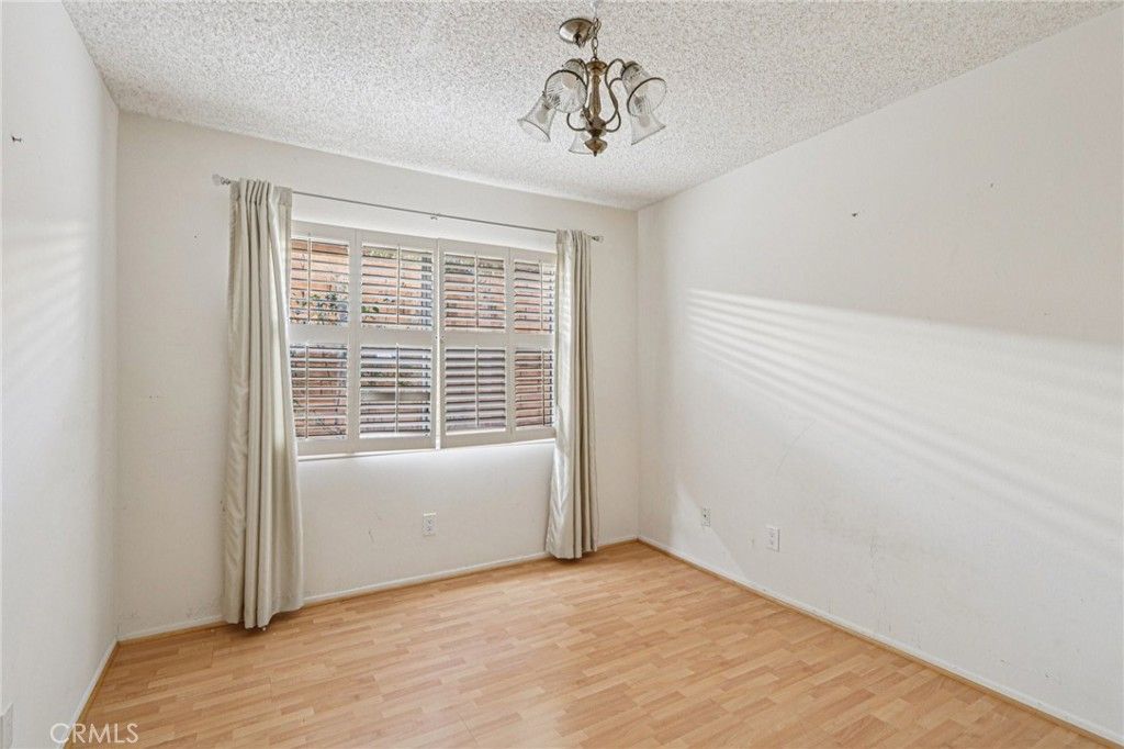 Image 24 of property listing at 13354 Mission Tierra Way, Granada Hills, CA 91344