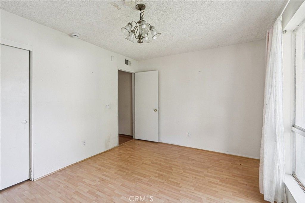 Image 29 of property listing at 13354 Mission Tierra Way, Granada Hills, CA 91344