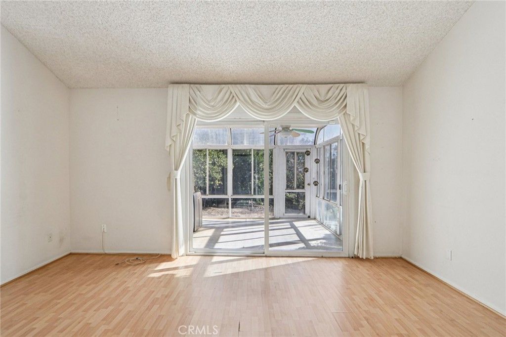 Image 32 of property listing at 13354 Mission Tierra Way, Granada Hills, CA 91344