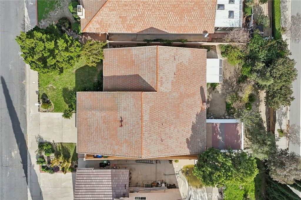 Image 49 of property listing at 13354 Mission Tierra Way, Granada Hills, CA 91344