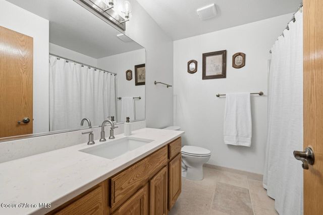 9353 N Finucane Dr, Hayden, ID 83835