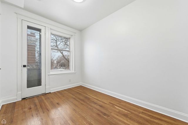 5250 W Grace Street 2, Chicago, IL 60641