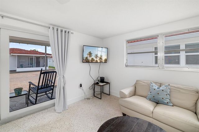 6154 MIDNIGHT PASS ROAD A-3, Sarasota, FL 34242