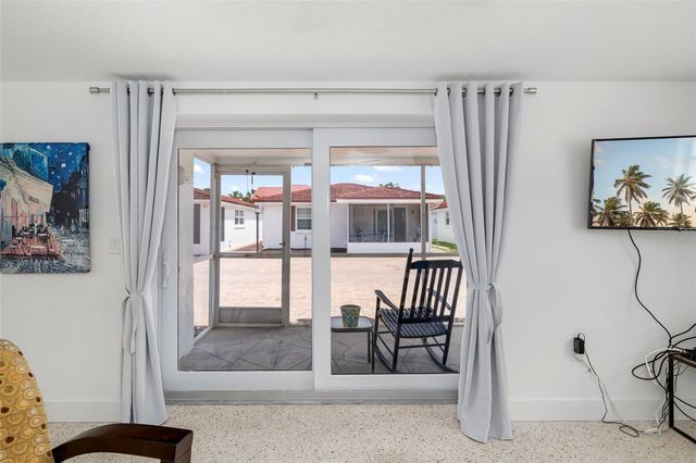 6154 MIDNIGHT PASS ROAD A-3, Sarasota, FL 34242
