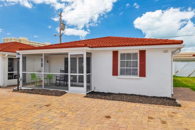 6154 MIDNIGHT PASS ROAD A-3, Sarasota, FL 34242