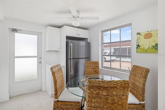 6154 MIDNIGHT PASS ROAD A-3, Sarasota, FL 34242