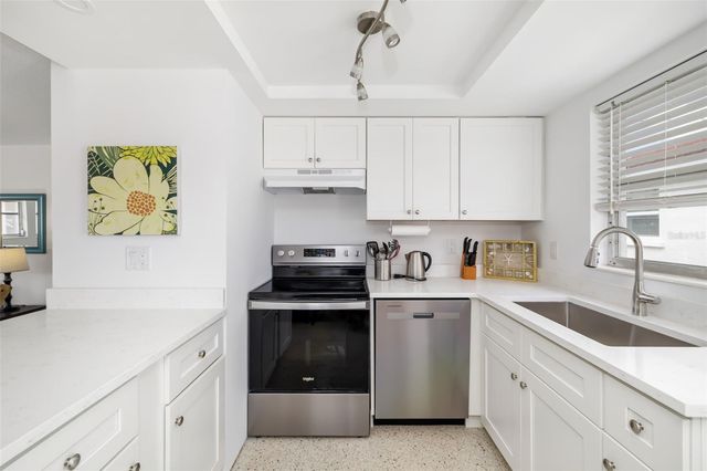 6154 MIDNIGHT PASS ROAD A-3, Sarasota, FL 34242