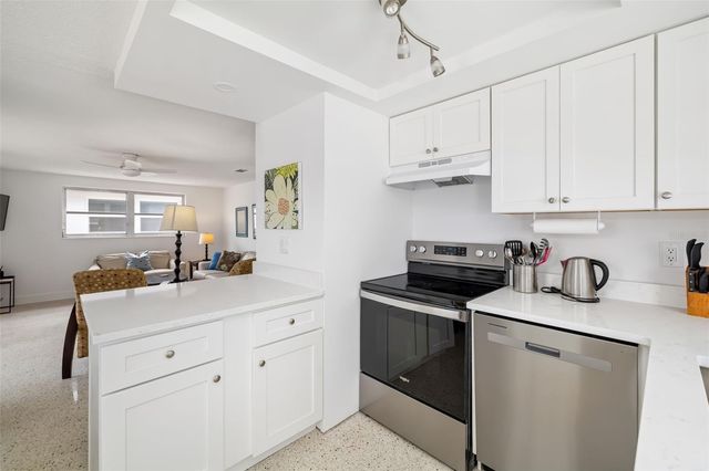 6154 MIDNIGHT PASS ROAD A-3, Sarasota, FL 34242