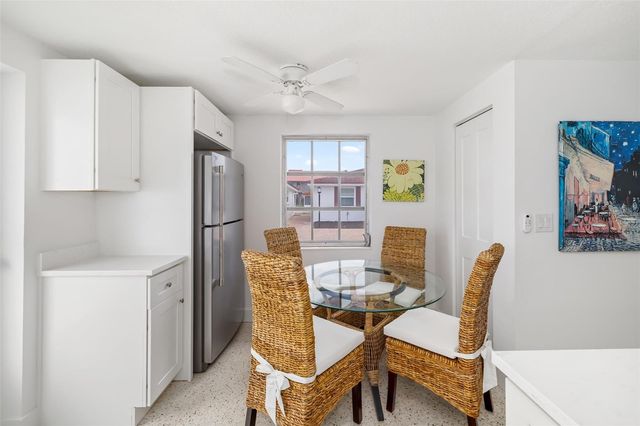 6154 MIDNIGHT PASS ROAD A-3, Sarasota, FL 34242