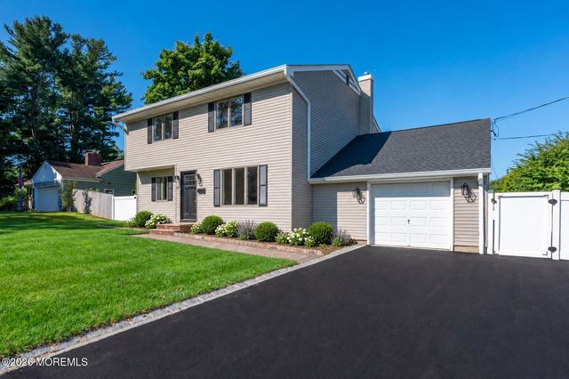 31 Hosford Avenue, Leonardo, NJ 07737