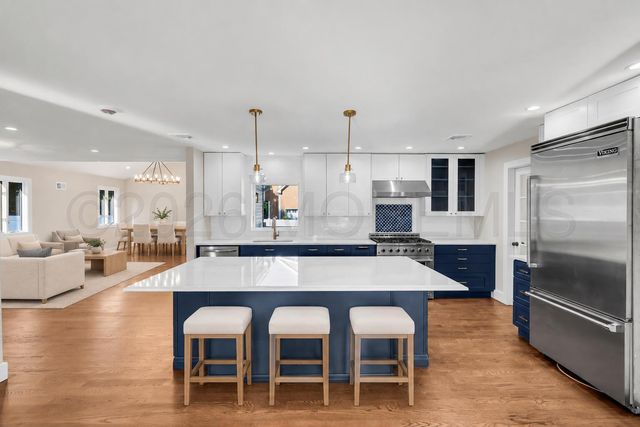 31 Hosford Avenue, Leonardo, NJ 07737