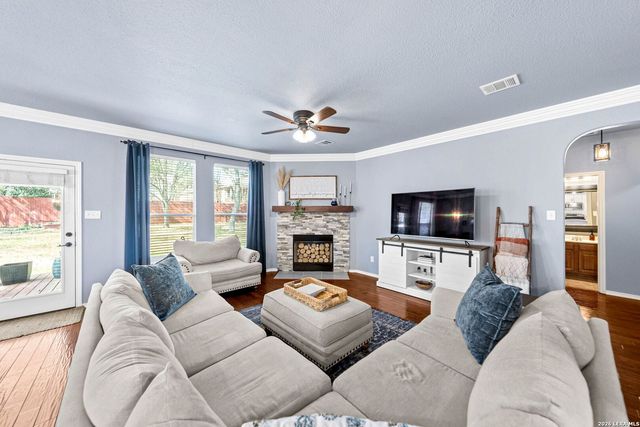 3707 Cotoneaster, San Antonio, TX 78261