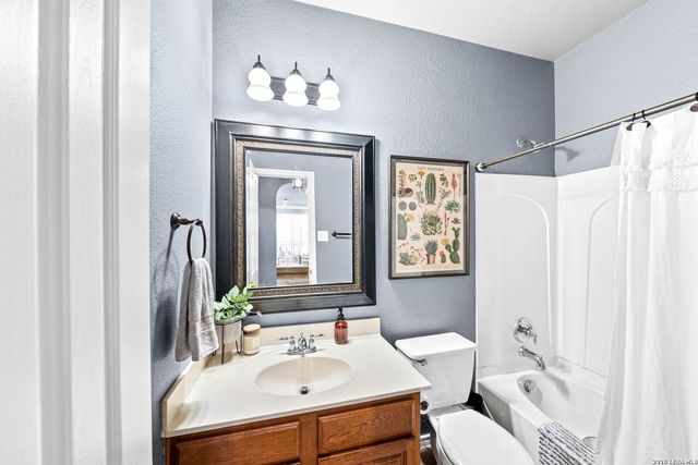 3707 Cotoneaster, San Antonio, TX 78261