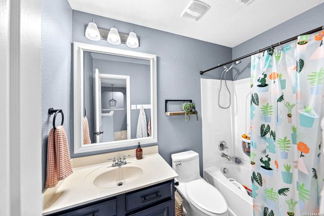 3707 Cotoneaster, San Antonio, TX 78261